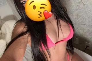 latina bien caliente 😈 - 24 - Image 2