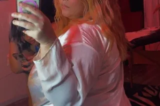 Caution always WET BABE😘🤪ask a... - Image 3