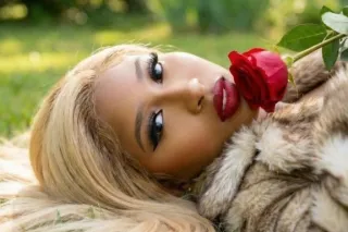 WHITE MEN ONLY !! 40 AND UP 🚖🏠I'M LOOKING FOR A PLACE FOR 30 DAYS OWN🏚🏠 APARTMENT OR ROOM,Trade for Cooked meals 🍲💆🏻🧴, Massages - Image 7