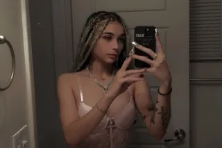 Top Notch Jade 🥰💕 - 22 - Image 1