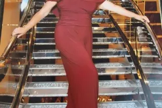 DDD MILF and DD TS duo here to please and tease with a unique experience. - Image 9