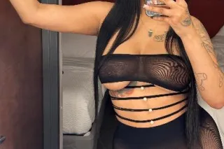 Hey Fellas Cum Bust A Nut On This Big Butt Slut❄🥂💋🎬 - Image 5